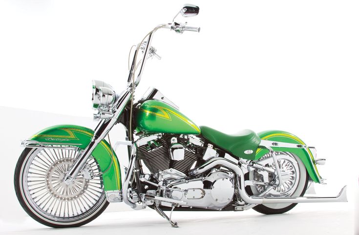 2006 Harley Davidson Softail Deluxe The Green Hornet Lowrider Softail Deluxe Harley Harley Bikes 2006 Harley Davidson Softail Deluxe The Green Hornet Lowrider Softail Deluxe Harley Harley Bikes