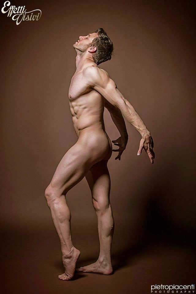 DAVIDE ZONGOLI: novembre 2014 Body anatomy, Anatomy poses, Human body anato...