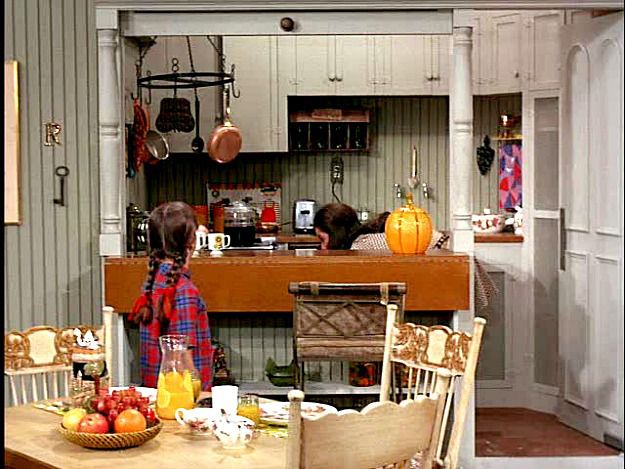 Kitchen Sets Onstage Kitchen Sets Onstage
