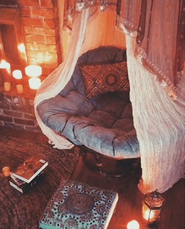 14 Cozy Reading Nooks To Burrow In This Fall 2018 Home 14 Cozy Reading Nooks To Burrow In This Fall 2018 Home Bedroom Room Nook