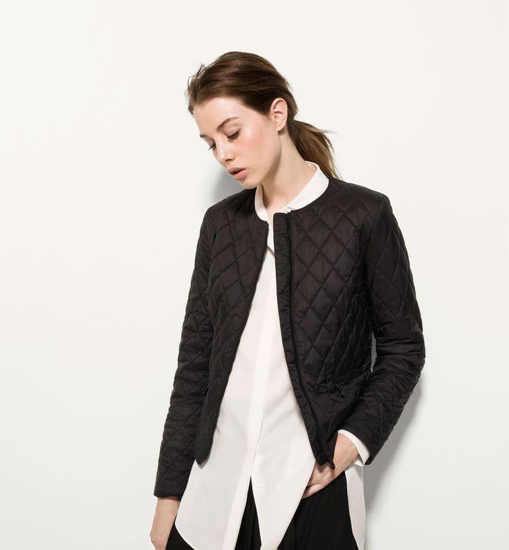 BLACK COLLARLESS QUILTED JACKET | chaquetas