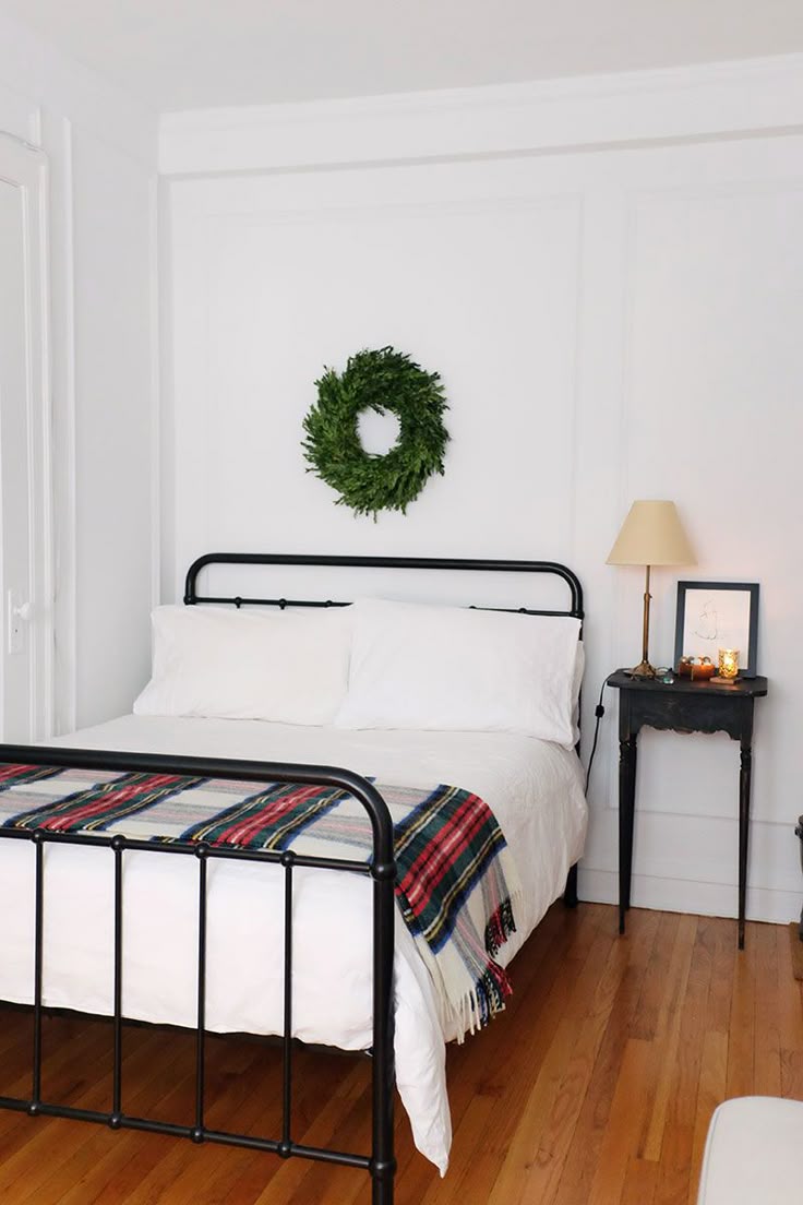 How to Live Stylishly in a Studio Apartment How to Live Stylishly in a Studio Apartment
