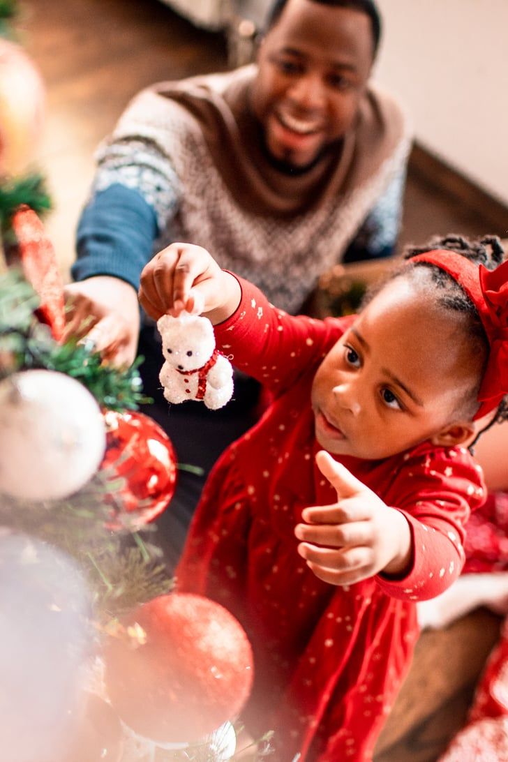 Psychologists Confirm People Who Decorate For Christmas Early Are