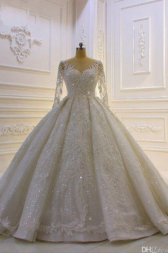 Luxury Dubai Long Sleeves Lace Appliqued A Line Wedding Dressa