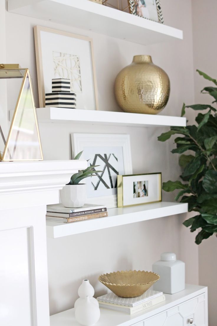10+ Best White Living Room Shelf