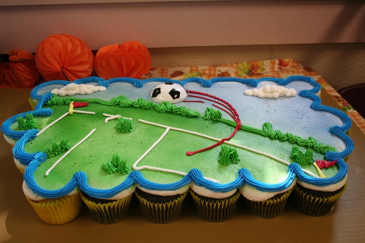 I Love Publix Pull Apart Cakes Soccer Cake Soccer Cupcakes Cupcake F66f2cdef1349a1eb0a209a0254b4222