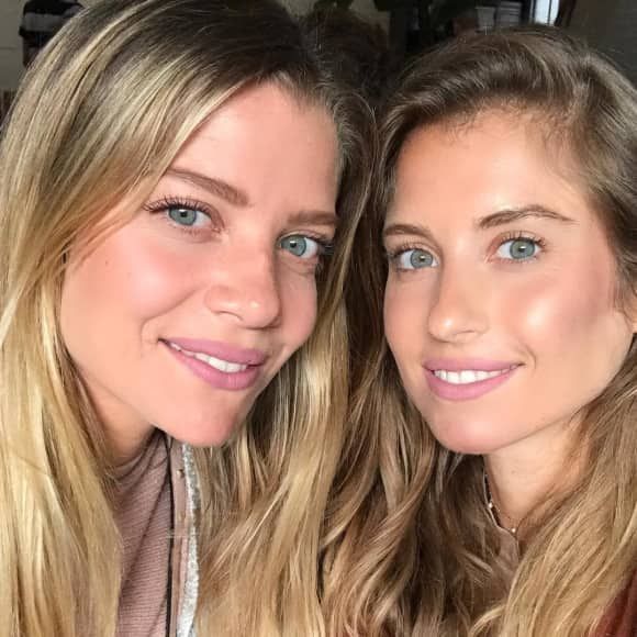 Junge Schwester so verdammt sexy Junge Schwester so verdammt sexy