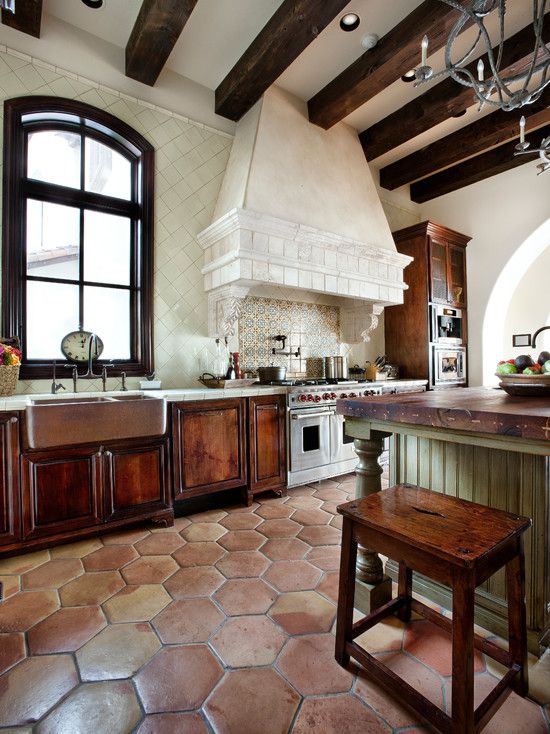 Simple Spanish Home Design With Elegant Interior Design Rustic Kitchen Design Travertine Tile Floor Lake Simple Spanish Home Design With Elegant Interior Design Rustic Kitchen Design Travertine Tile Floor Lake