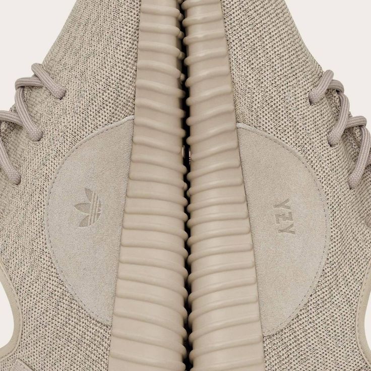 adidas nmd r1 pk tri color adidas yeezy 350 boost oxford tan real vs fake