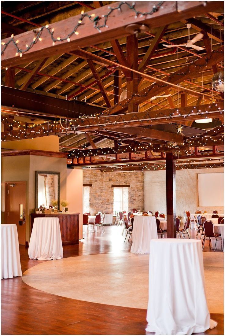 Marlee Bryan Wedding Venues OttawaRustic Marlee Bryan Wedding Venues OttawaRustic