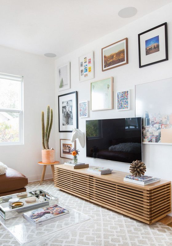 14 inspired ways to build a gallery wall living room wallsliving room decor tvliving 14 inspired ways to build a gallery wall living room wallsliving room decor tvliving