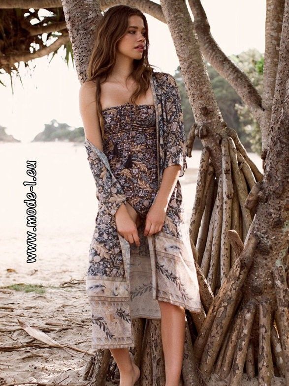 Boho Style Badeanzug Set mit Jacke #mode #fashion #damenmode Boho Style Badeanzug Set mit Jacke #mode #fashion #damenmode