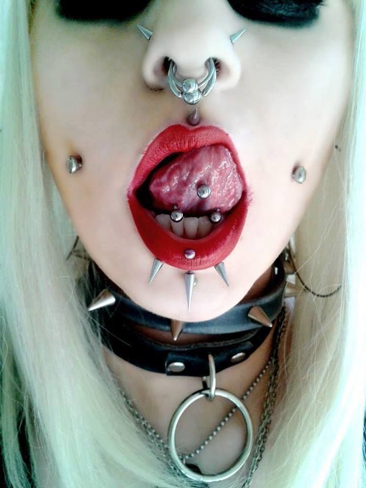 Deep metal piercing dortmund