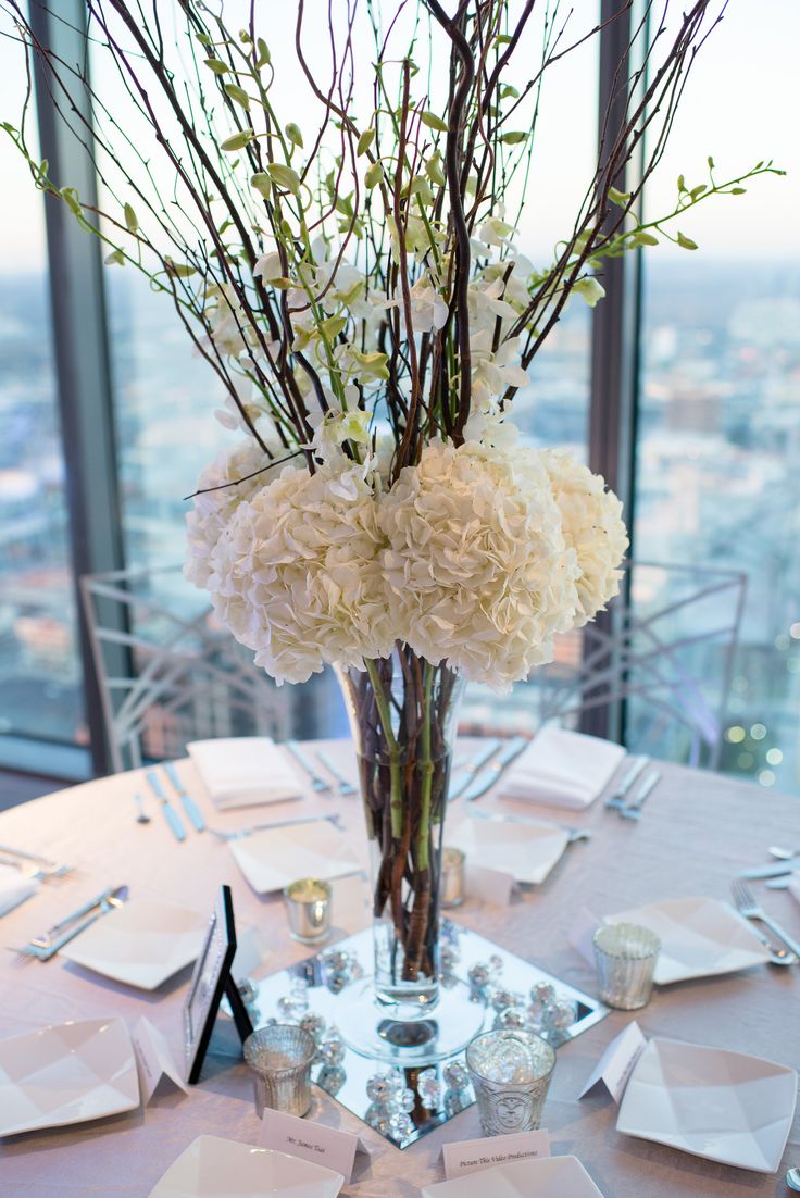 Orchid Centerpieces For Weddings Cost : Tall wedding centerpiece with hydrangeas and orchids