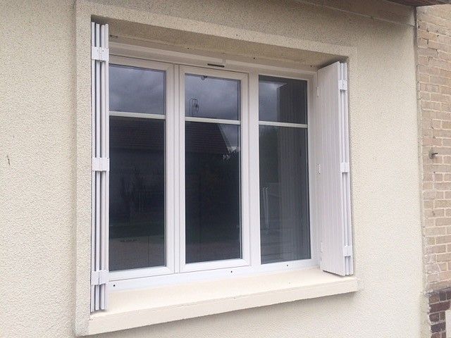 Chantier Renovation Maison Type Castor Pose Realisee Suite A Depose Totale Des Existantes Avec Couv Portes Fenetres Exterieures Fenetre Pvc Porte Fenetre Pvc