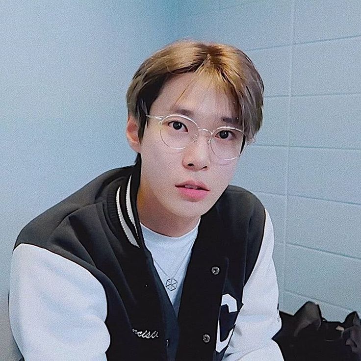 kim doyoung on instagram days without you feel kim doyoung on instagram days without you feel