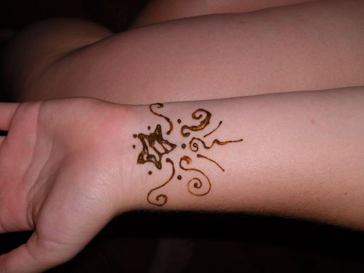 37 best henna wrist tattoos images on pinterest hennas mehndi 37 best henna wrist tattoos images on pinterest hennas mehndi