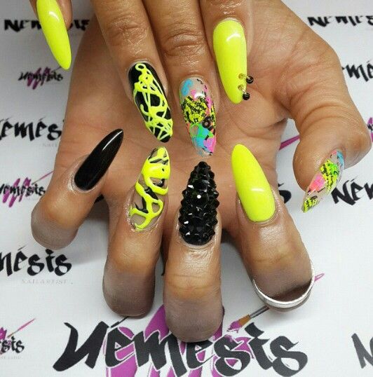 Modele Ongle En Gel Pointu ongles en gel pointu beige Modele Ongle En Gel Pointu ongles en gel pointu beige