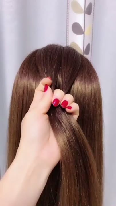 15 Penteados Rápidos Para Ficar Linda Todos os Dias! 15 Penteados Rápidos Para Ficar Linda Todos os Dias!