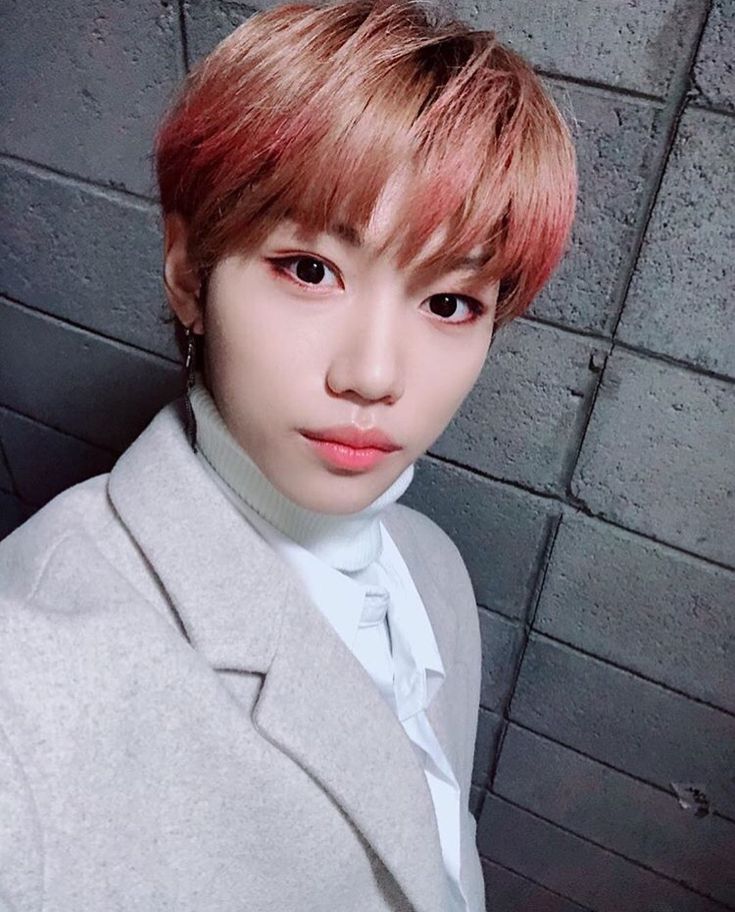 lee felix lee yong bok ig realstraykids 1 11 2018 lee felix lee yong bok ig realstraykids 1 11 2018
