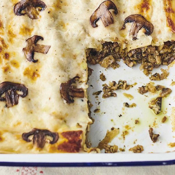 Jamie Oliver S Mushroom Cannelloni Channel 4 Keep Cooking Family Favourites Recipe Food Processor Recipes Food Jamie Oliver