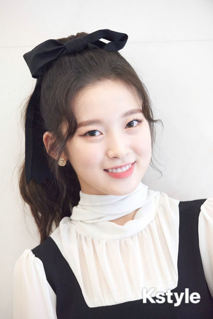 oh my girl arin choi yewon k style feb oh my girl arin choi yewon k style feb