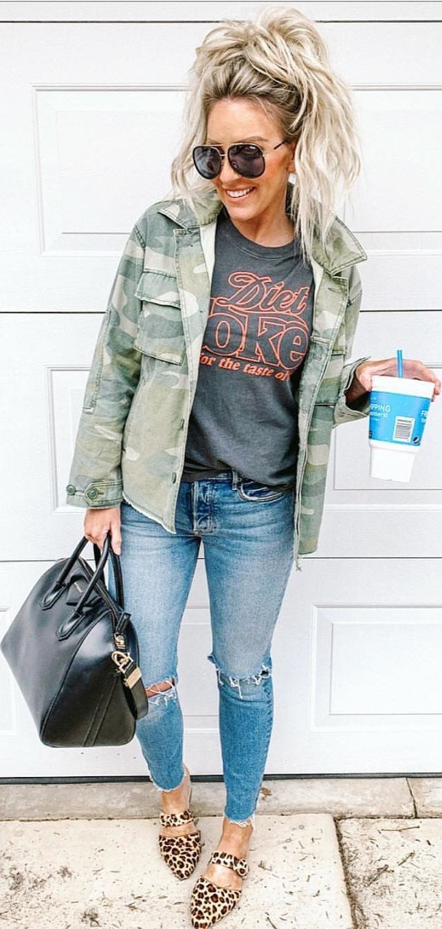 green button-up jacket #spring #outfits