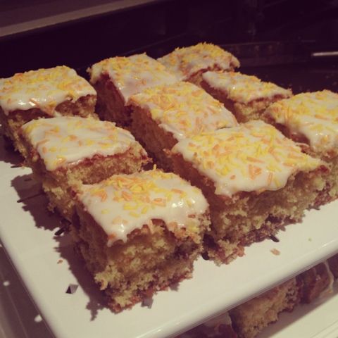 Mary Berry Lemon And Sultana Cake Mary Berry Lemon And Sultana Cake