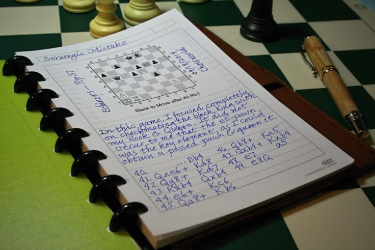 Chess Notes for My Next Move Checked Notebook : 6x9 inch daily bullet notes on checkered design creamy colored pages with classic chess board design