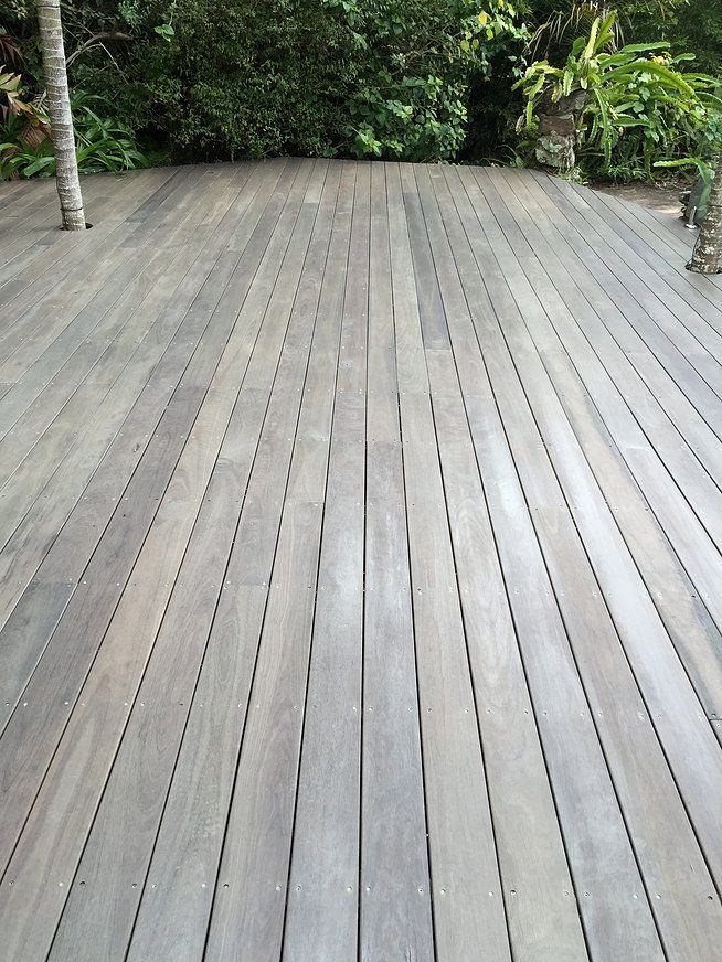 Simple And Modern Ideas Can Change Your Life Coastal Table Diy Coastal House Heavens Coastal Living Room Wall Coastal Staining Deck Deck Flooring Deck Colors