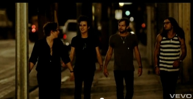Walk A Mile In Your Shoes Kings Of Leon Walk A Mile In Your Shoes Kings Of Leon