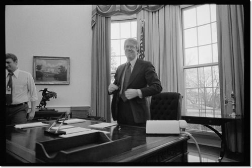 jimmy carter oval office design president jimmy carter standing behind his desk in the oval office of white house washington d 17 best jimmy carter oval office 1977 images on pinterest jimmy carter oval office design president jimmy carter standing behind his desk in the oval office of white house washington d 17 best jimmy carter oval office 1977 images on pinterest