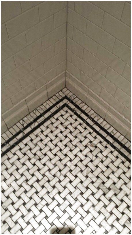 Vintage Basket Weave Tile Bathroom Ceramicfloorpatterns Vintage Basket Weave Tile Bathroom Ceramicfloorpatterns Floorpatterns Flooring Click For More Info