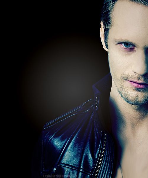 https://i.pinimg.com/736x/f9/fa/a3/f9faa3f9fe714b999ba8f7a4827ee910--alexander-skarsgard-true-blood-alexander-skarsg%C3%A5rd.jpg