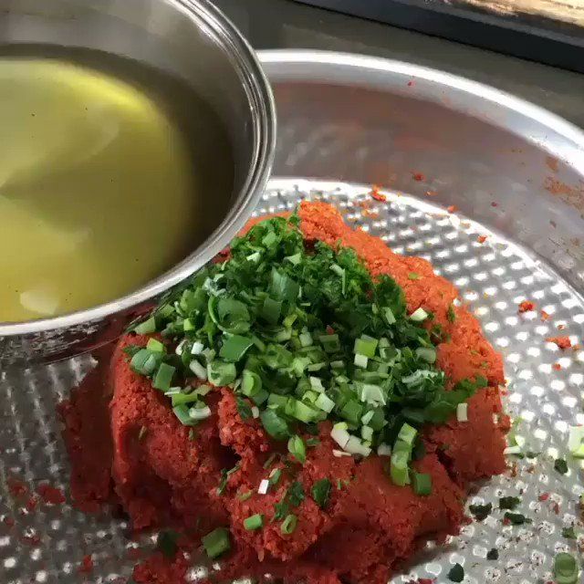 Gaziantep On Twitter Kapa Gozlerini Sadece Sese Odaklan Gaziantep Twitter Food Gaziantep On Twitter Kapa Gozlerini Sadece Sese Odaklan Gaziantep Twitter Food