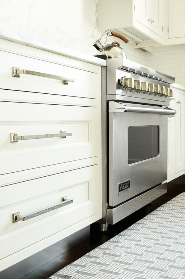 best 25 kitchen cabinet hardware ideas on pinterest cabinet hardware kitchen cabinet pulls and drawer pulls - Hardware For Kitchen Cabinets Ideas best 25 kitchen cabinet hardware ideas on pinterest cabinet hardware kitchen cabinet pulls and drawer pulls - Hardware For Kitchen Cabinets Ideas