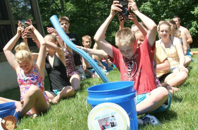 water games for kids outside | Water Bucket Relay Game for Kids - Tip Junkie