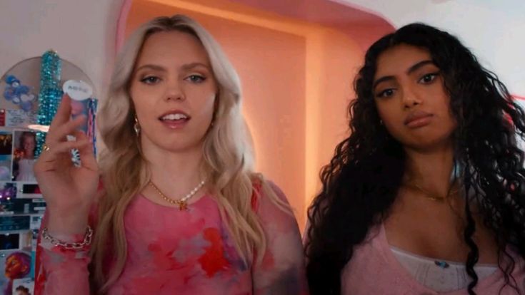 Rene Rapp As Regina George And Avantika Vandanapu As Karen Smith rene-rapp-as-regina-george-and-avantika-vandanapu-as-karen-smith