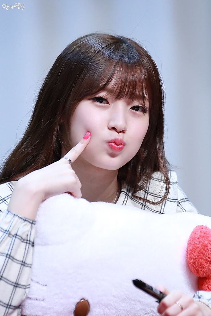 oh my girl arin choi yewon gadis oh my girl arin choi yewon gadis