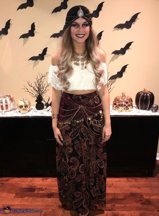 A Fortune Teller and her Crystal Ball - Halloween Costume Contest at Costume-Wor...