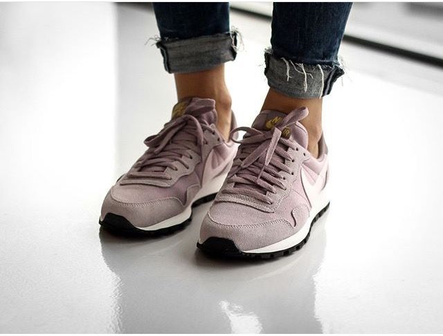 nike air pegasus 83 baskets beige nike air pegasus 83 baskets beige