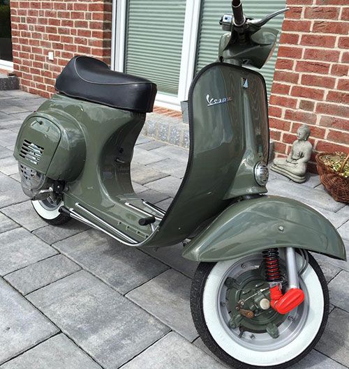 Vespa V50 RAL 7009 Grungrau Vespa V50 RAL 7009 Grungrau