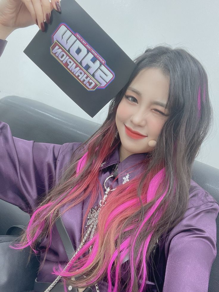 pixy_official on Twitter in 2021 | Pixie, Lola, Kpop girls