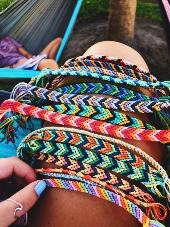 Summer Camp Fashion Flashback To The 70s Zine Pinterest Summer Camp Fashion Friendship Bracelets Diy Friend Is Better