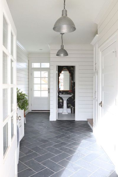 Best 25 Modern farmhouse interiors ideas on Pinterest Best 25 Modern farmhouse interiors ideas on Pinterest