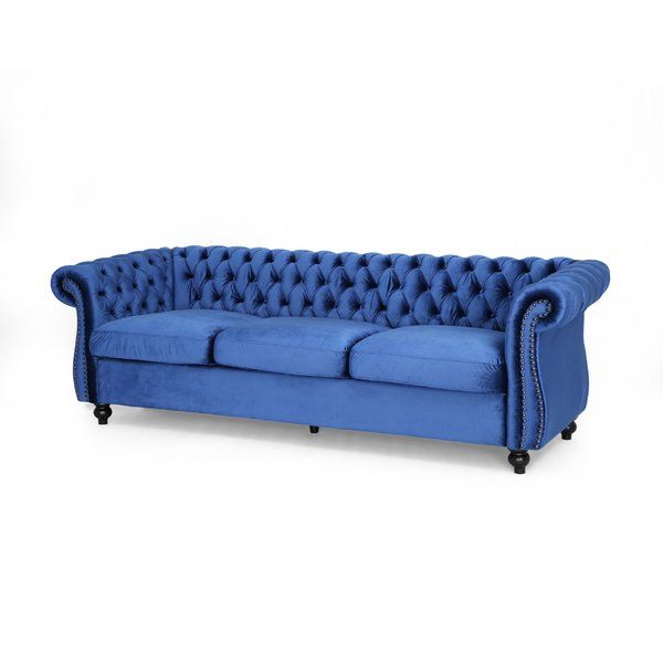 This Chesterfield Style Sofa Is The Ideal Addition To Any Living Room Featuring A Classic Desi Chesterfield Sofa Rolled Arm Sofa Traditional Chesterfield Sofa