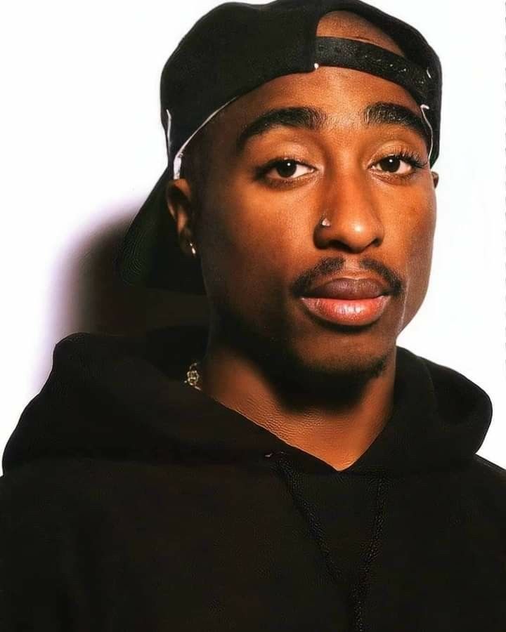 Pin by Rebecca Daniel on Tupac Forever | Tupac pictures, Tupac photos