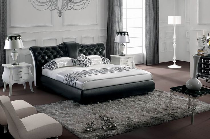 Black Tufted Queen Bed With Chrome Trim Black Tufted Queen Bed With Chrome Trim