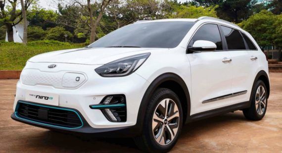 Kias All Electric E Niro Is A Crossover With 300 Miles Of Range Kia Kia Sportage Kia Optima