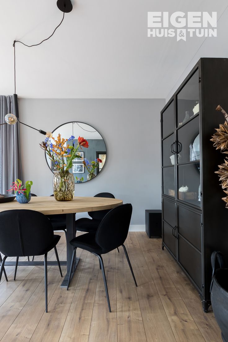 De 100+ beste afbeeldingen van Dinner table ' in 2020 100+ ideeën over Tafel en stoelen | tafel en stoelen, tafel
